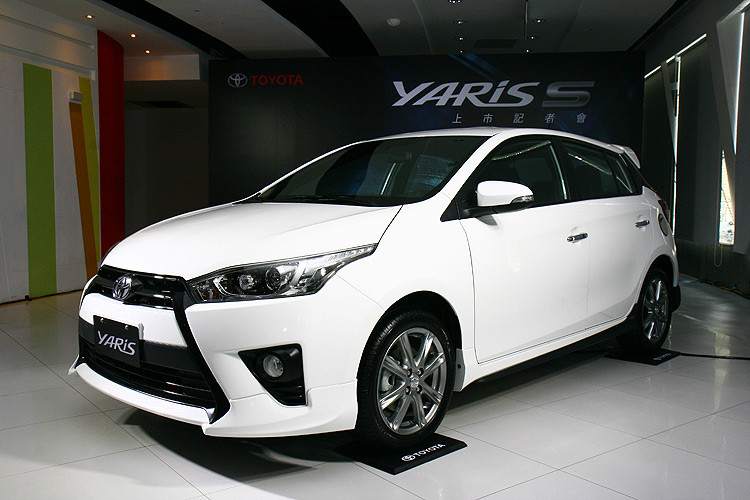Yaris 1500cc 大鴨  **預定完成麻煩再加入官方LINE，後台系統會傳加購保險資訊給您**