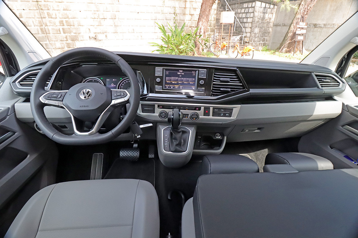 福斯T6 2000CC 9人座 此車款無法網路預定，有需要可以加入官方LINE預約!